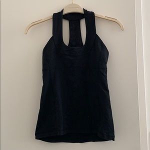 Lululemon tank top size 6